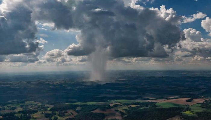 Foto: Jonathan Campos/AEN Semana será de chuva e gangorra nas temperaturas no Paraná, prevê Simepar